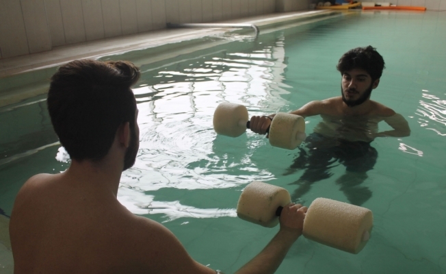 Termal suyla hidroterapi felçli hastalara umut oldu