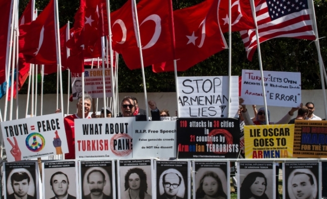 ABD’de Türklerden protesto