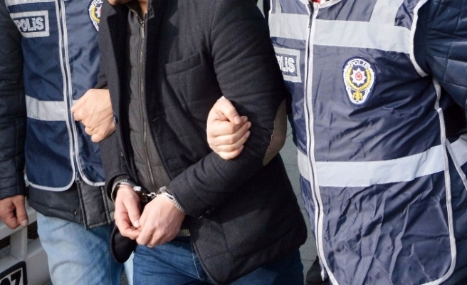 İstanbul polisinden alkol ve kumar denetimi: 33 gözaltı