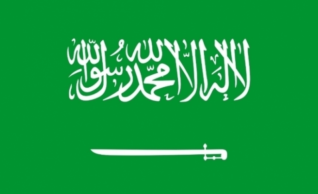 Riyad polisinden ’saray yakınlarında silah sesleri’ açıklaması