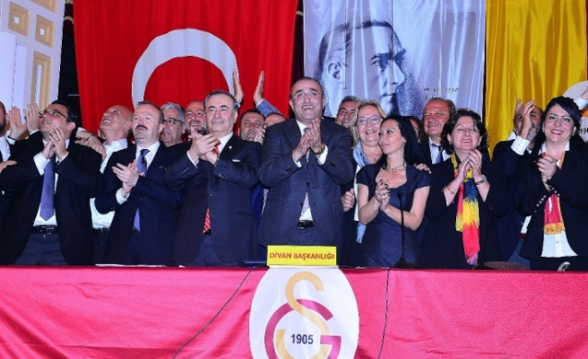 Mustafa Cengiz 2525 oyla başkan seçildi
