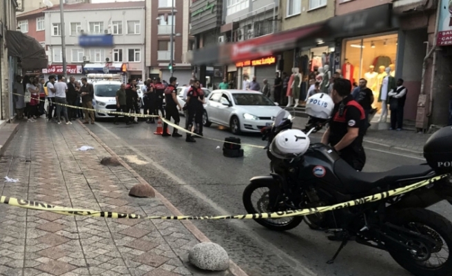 İstanbul’da sokak ortasında silahlı saldırı: 2 yaralı