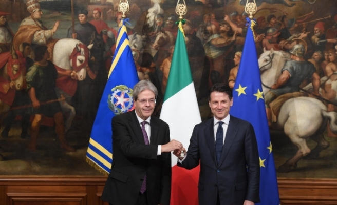 İtalya’nın yeni hükümeti yemin etti ancak Avrupa endişeli