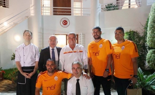 Galatasaray, Tunus Büyükelçiliği’ni ziyaret etti