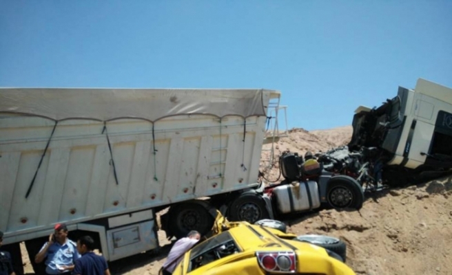 Ürdün’de katliam gibi kaza: 7 ölü, 1 yaralı