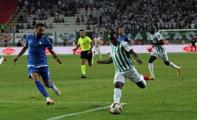 Gol düellosunda kazanan Konyaspor