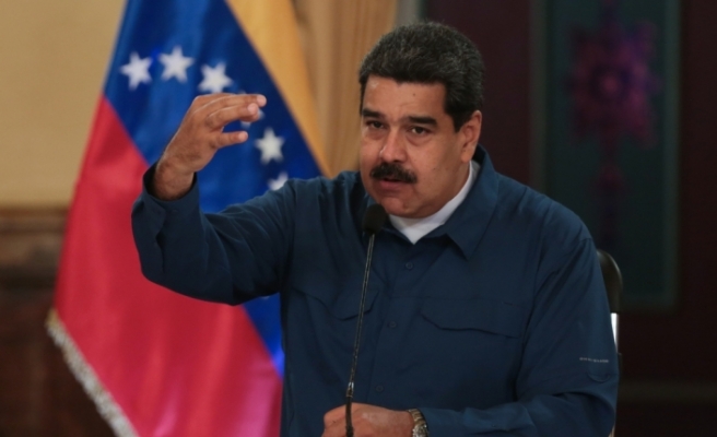 Maduro’dan ’yakıt fiyatlarını artırın’ çağrısı