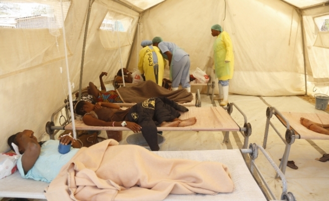 Zimbabve kolera salgınıyla boğuşuyor