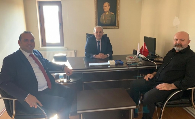 Hemşehri dernekleri başkanları, Başkentteki Balıkesirliler Derneği'nin ev sahipliğinde Ankara'da bir araya geldi.