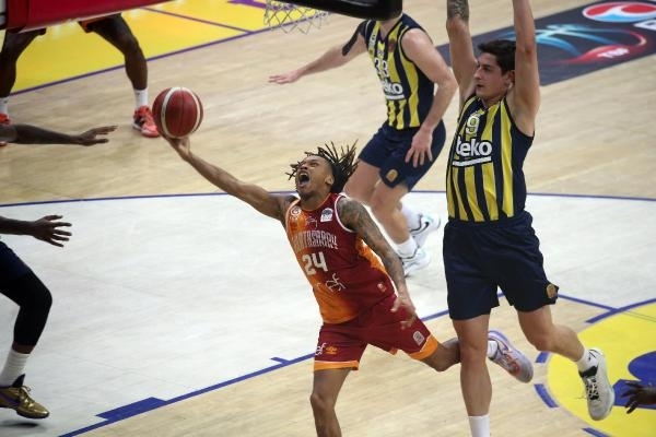 Fenerbahçe Beko - Galatasaray Nef: 86-64