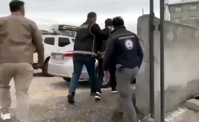 49 ilde 'tefecilik' ve 'dolandırıcılık' operasyonları: 146 gözaltı