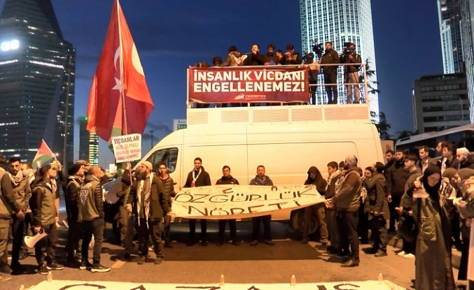 İstanbul- Gazze yardım gemisine gerçekleştirilen saldırı, İsrail Başkonsolosluğu önünde protesto edildi