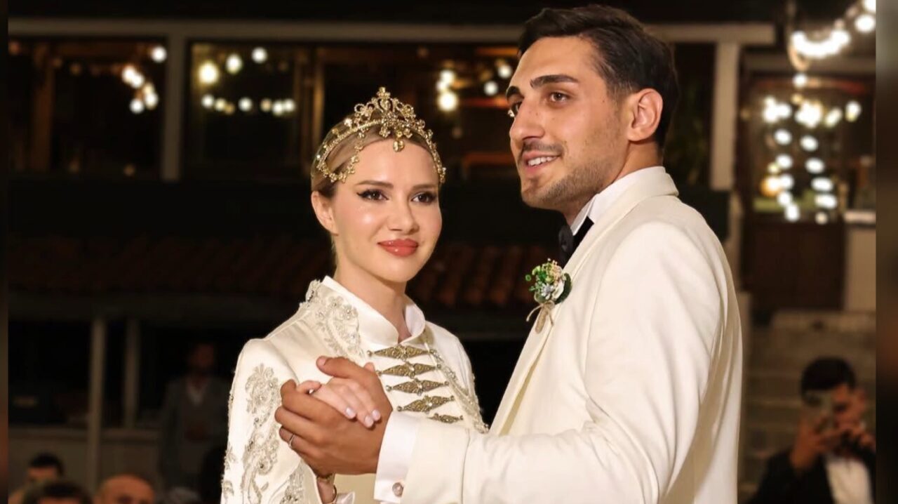 Zehra BAYKAL/YALOVA, – Romanyalı şarkıcı Otilia Bruma, 2023 yılında nikah