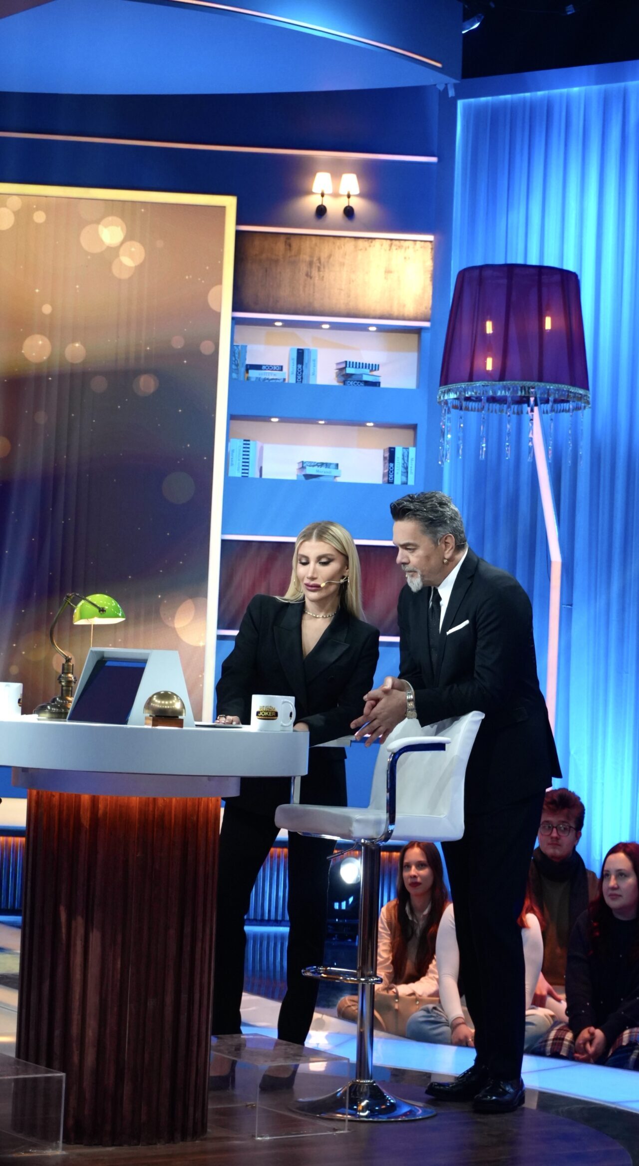 İSTANBUL, – KANAL D’nin sevilen yarışması Beyaz’la Joker, enerjisi yüksek