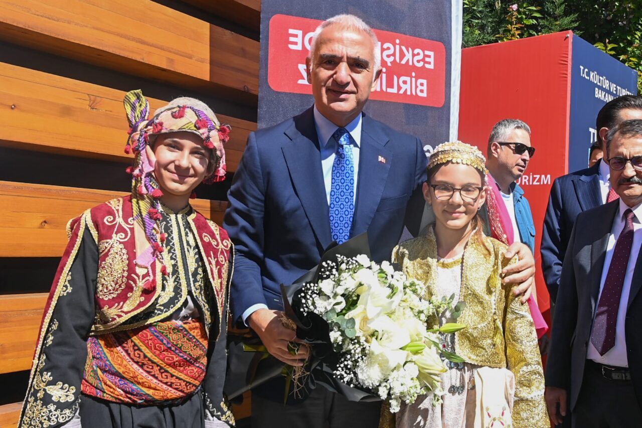 Engin ÖZMEN-Ayşenur DEMİRTAŞ-Batuhan KILIÇ/ESKİŞEHİR, – TÜRKİYE Kültür Yolu Festivali kapsamında