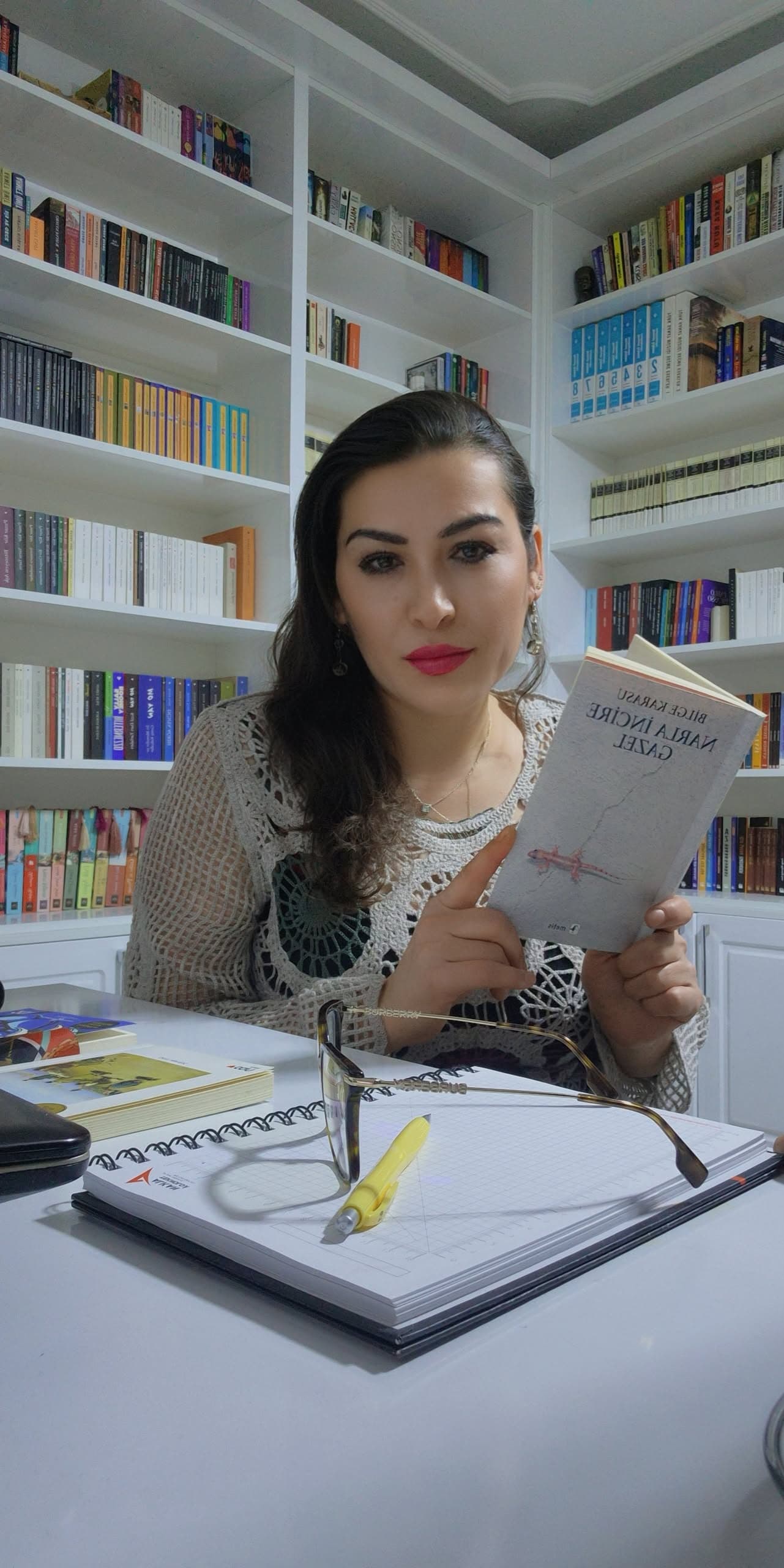 Makbule Bilge Demir yazar fotoğrafı