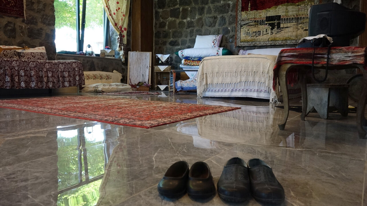 Selçuk BAŞAR-Efnan KÖSE/TRABZON, – TRABZON’da Kadın Varsa Çözüm Var Derneği
