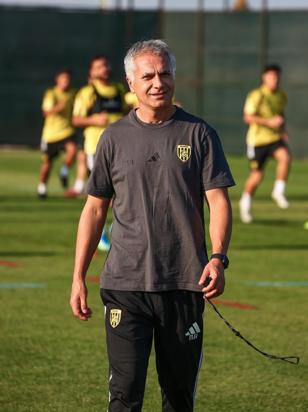 İZMİR, – 2’nci Lig Beyaz Grup ekiplerinden Aliağa Futbol’un teknik