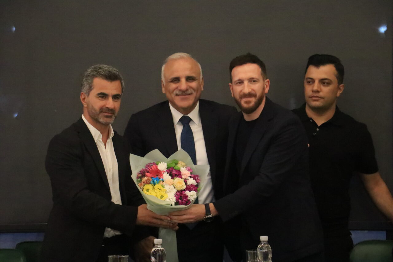 Selim KAYA-Hüseyin İÇLİ/DİYARBAKIR, – SÜPER Lig’in 2 yeni takımı Amed