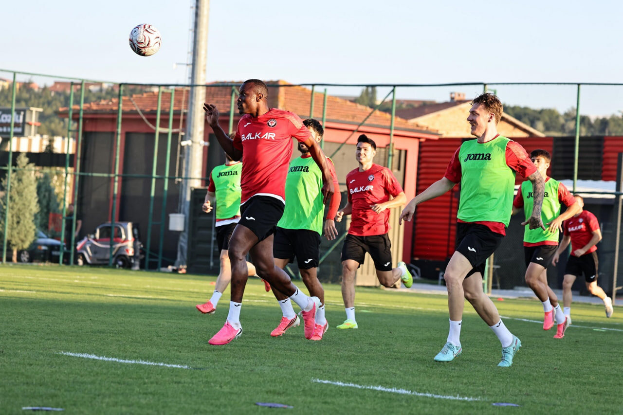 Yusuf ÇINAR/ÇORUM, – ARCA Çorum FK, Trendyol Süper Lig’in 3’üncü
