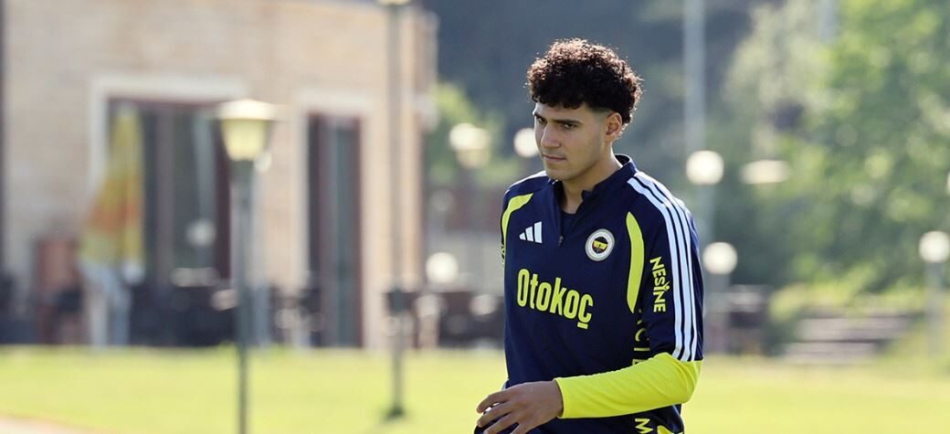 İSTANBUL, – FENERBAHÇE, 2023 yılında kadrosuna kattığı Omar Fayed’in kalıcı