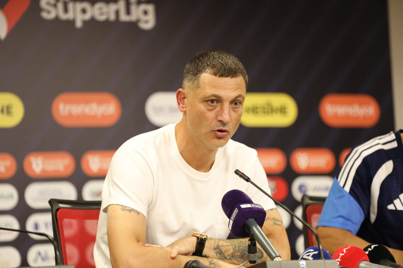 Nuray UZATMAZ/GAZİANTEP, – GAZİANTEP FK, teknik direktör Mirel Radoi ile