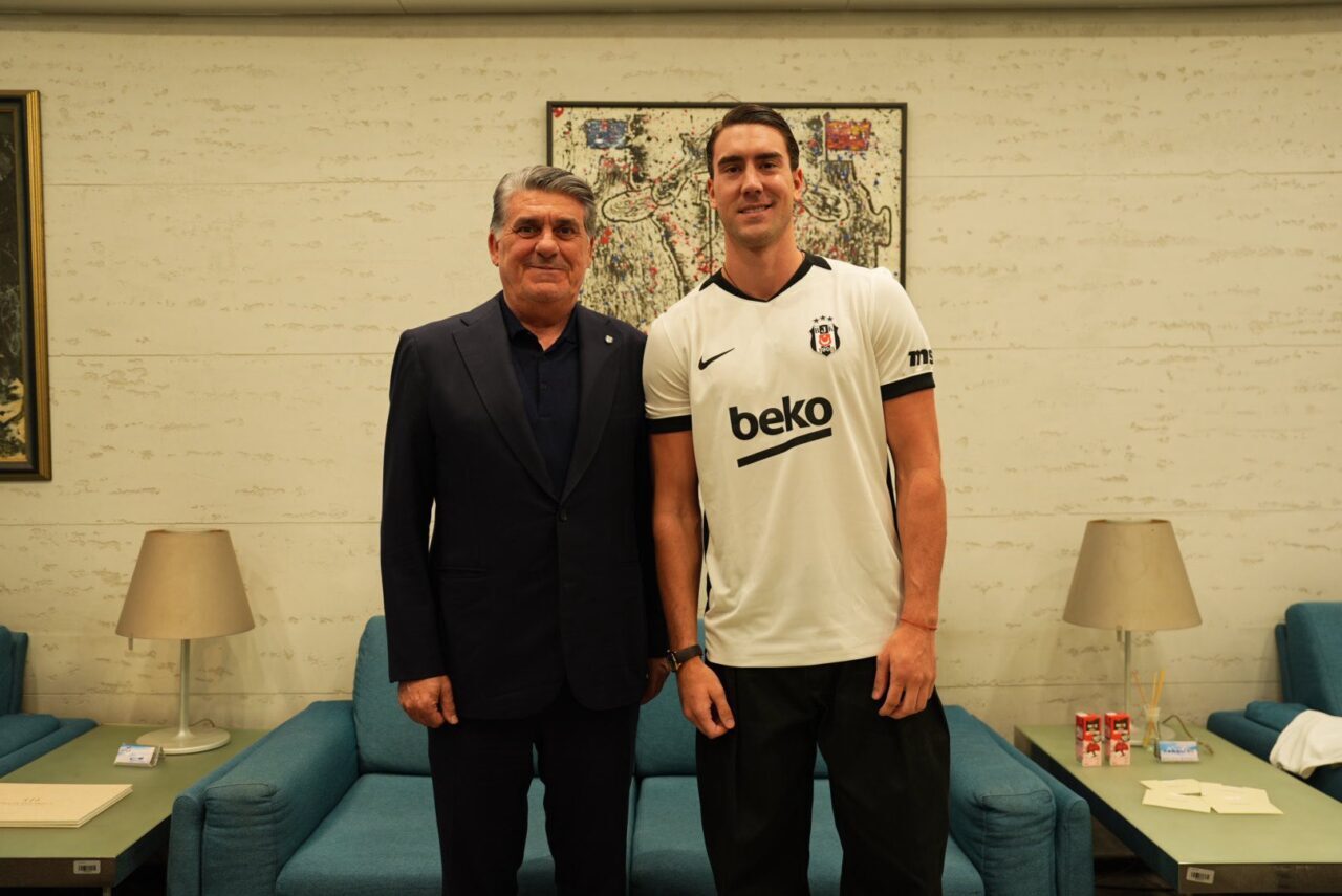 Ali DANAŞ / İSTANBUL, – BEŞİKTAŞ Başkanı Serdal Adalı, yeni