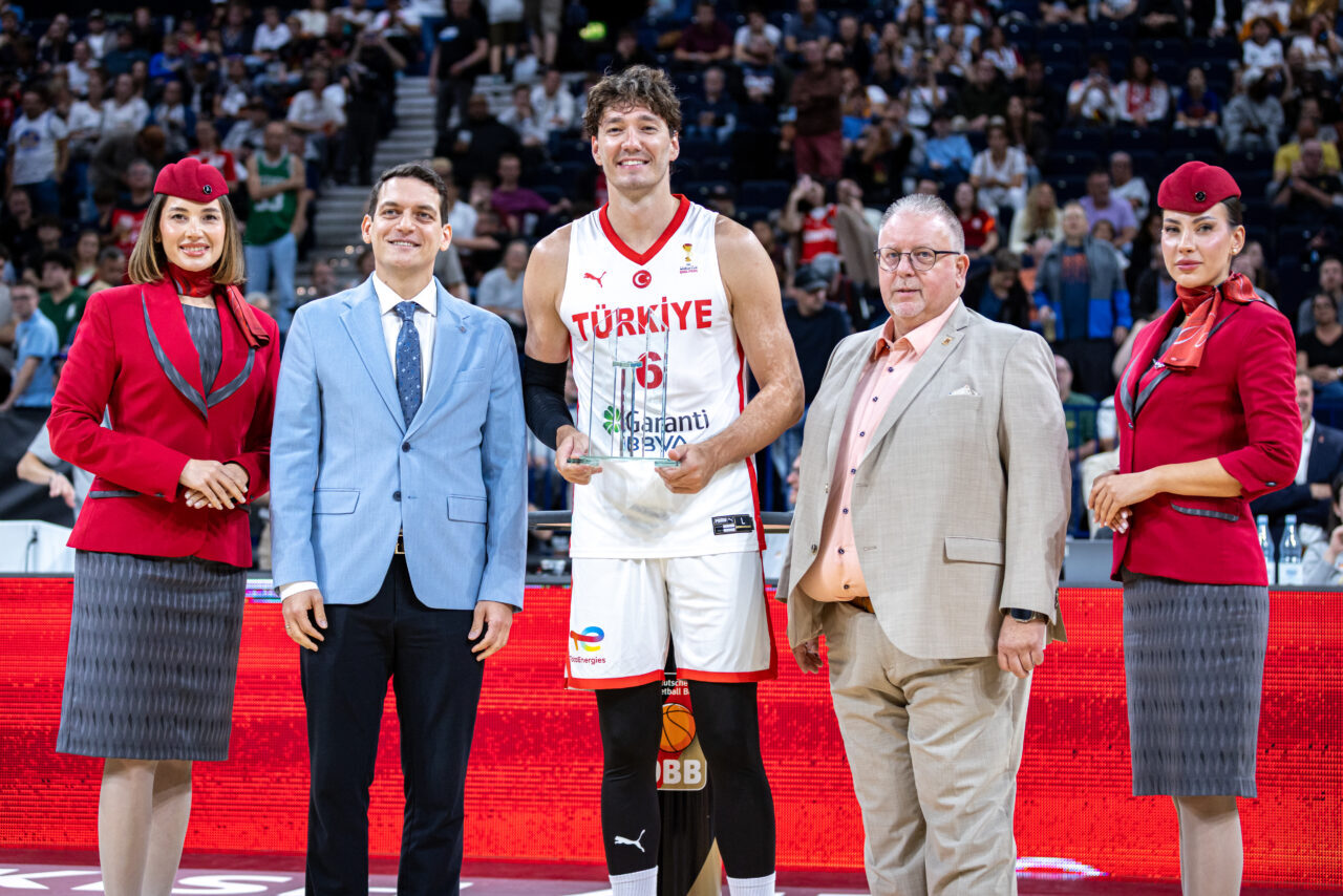 İSTANBUL, – TÜRKİYE A Milli Erkek Basketbol Takımı, Türk Hava