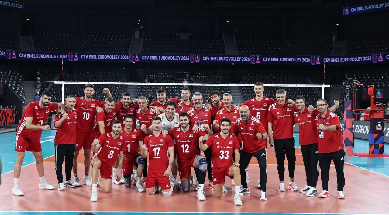 İsviçre – Türkiye: 0-3 İSTANBUL, – SALON: BT Arena HAKEMLER: