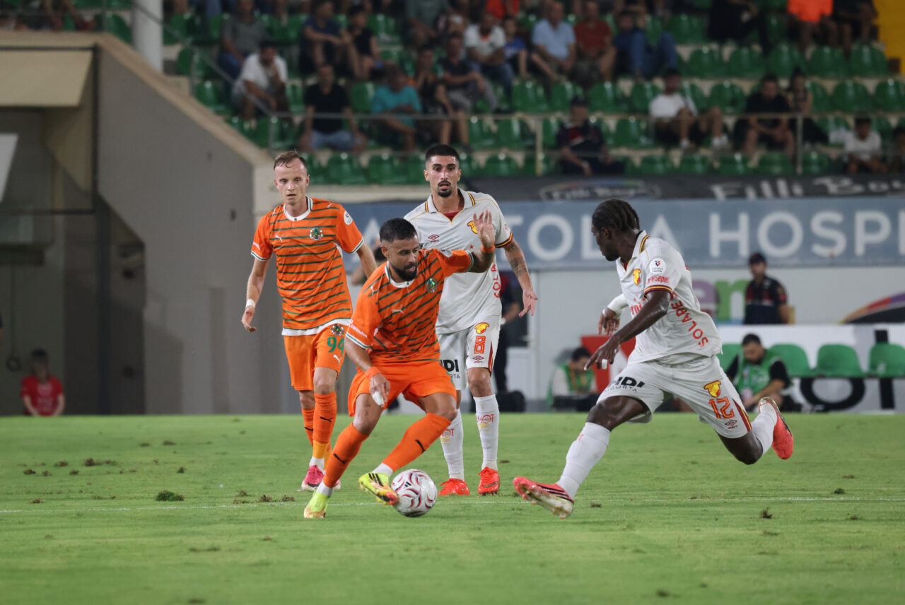 Erkan UYSAL / ALANYA-ANTALYA, – CORENDON Alanyaspor Kulübü’nden yapılan açıklamada,