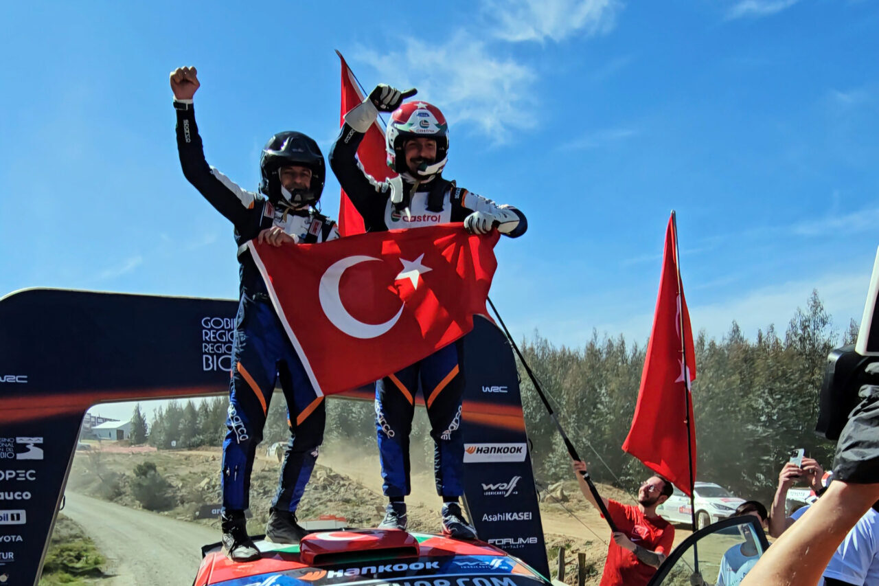 İSTANBUL, – TÜRK ralli pilotu Ali Türkkan, Dünya Gençler Ralli