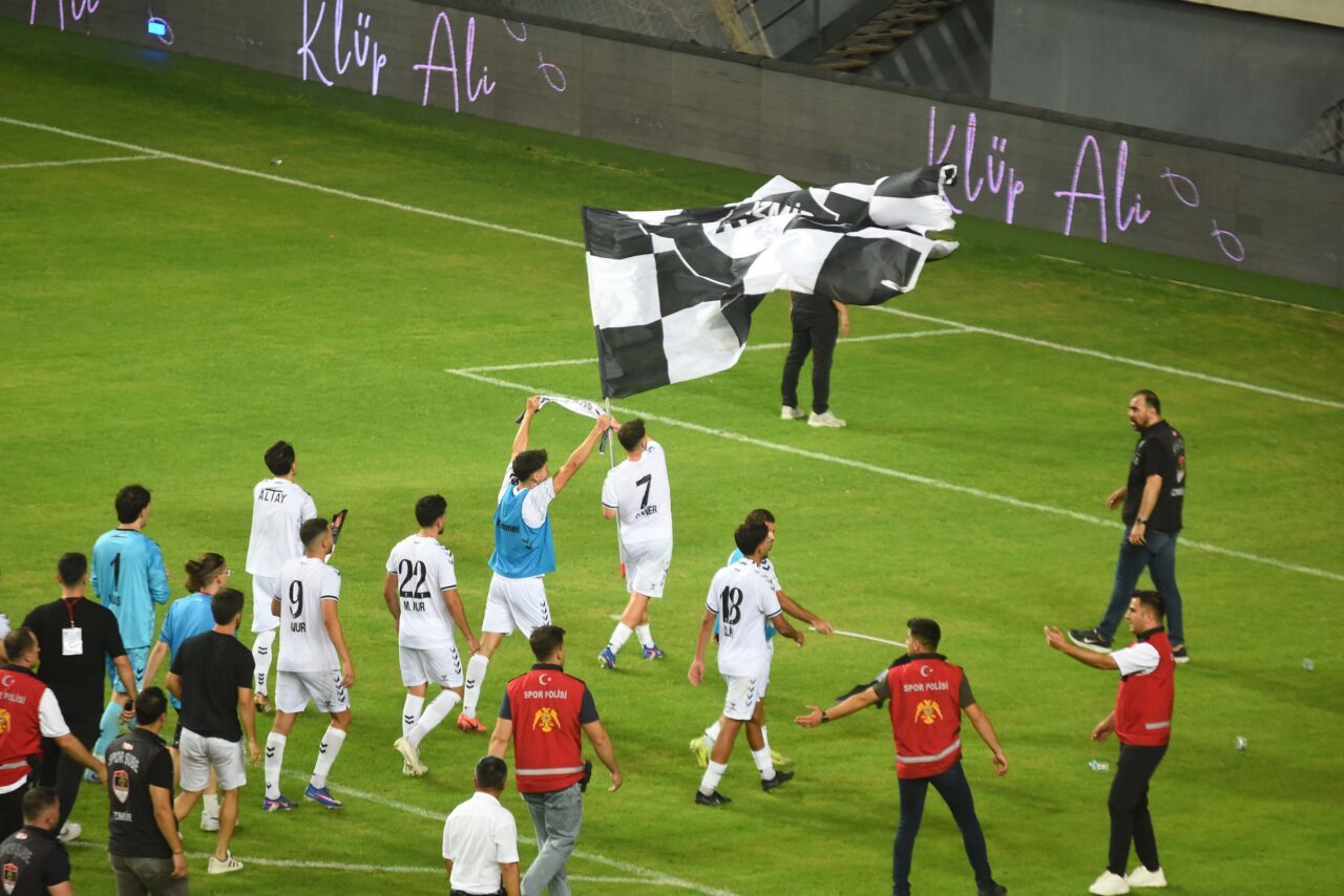 Mustafa KÖPRÜLÜ / İZMİR, – 3’üncü Lig 2’nci Grup’ta geçen