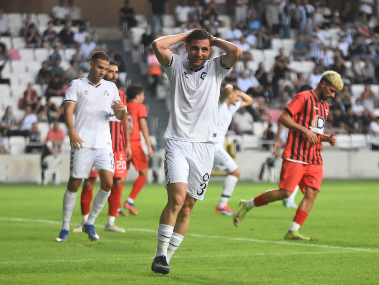 Mustafa KÖPRÜLÜ / İZMİR, – 3’üncü Lig 2’nci Grup’taki ilk
