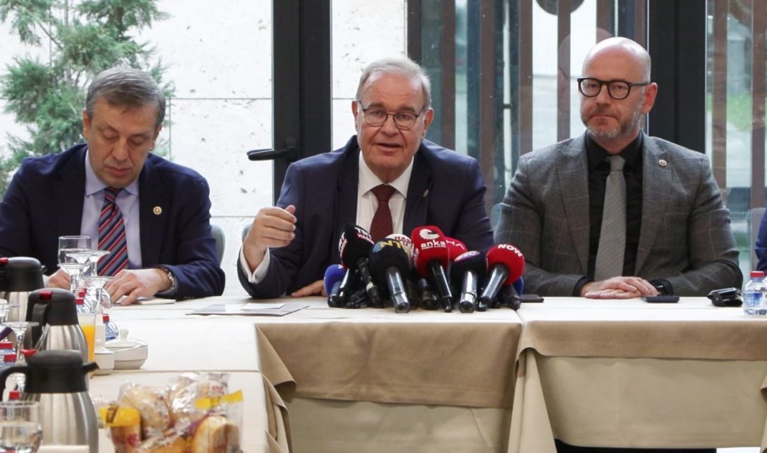 Aliekber METE-Muhammet BAYRAM/ANKARA, – CHP Grup Başkanı Faik Öztrak, fon