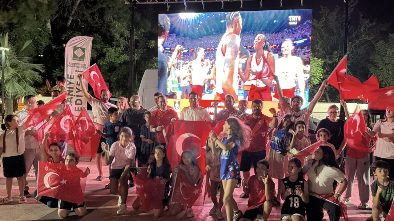 İbrahim EMÜL/OSMANİYE, – OSMANİYE’de, A Milli Kadın Voleybol Takımı’nın Avrupa