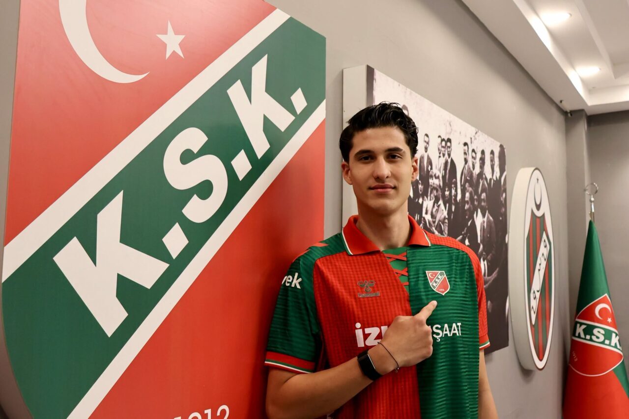 İZMİR, -3’ÜNCÜ Lig 2’nci Grup’taki şampiyonluk adaylarından Karşıyaka sezonun startını
