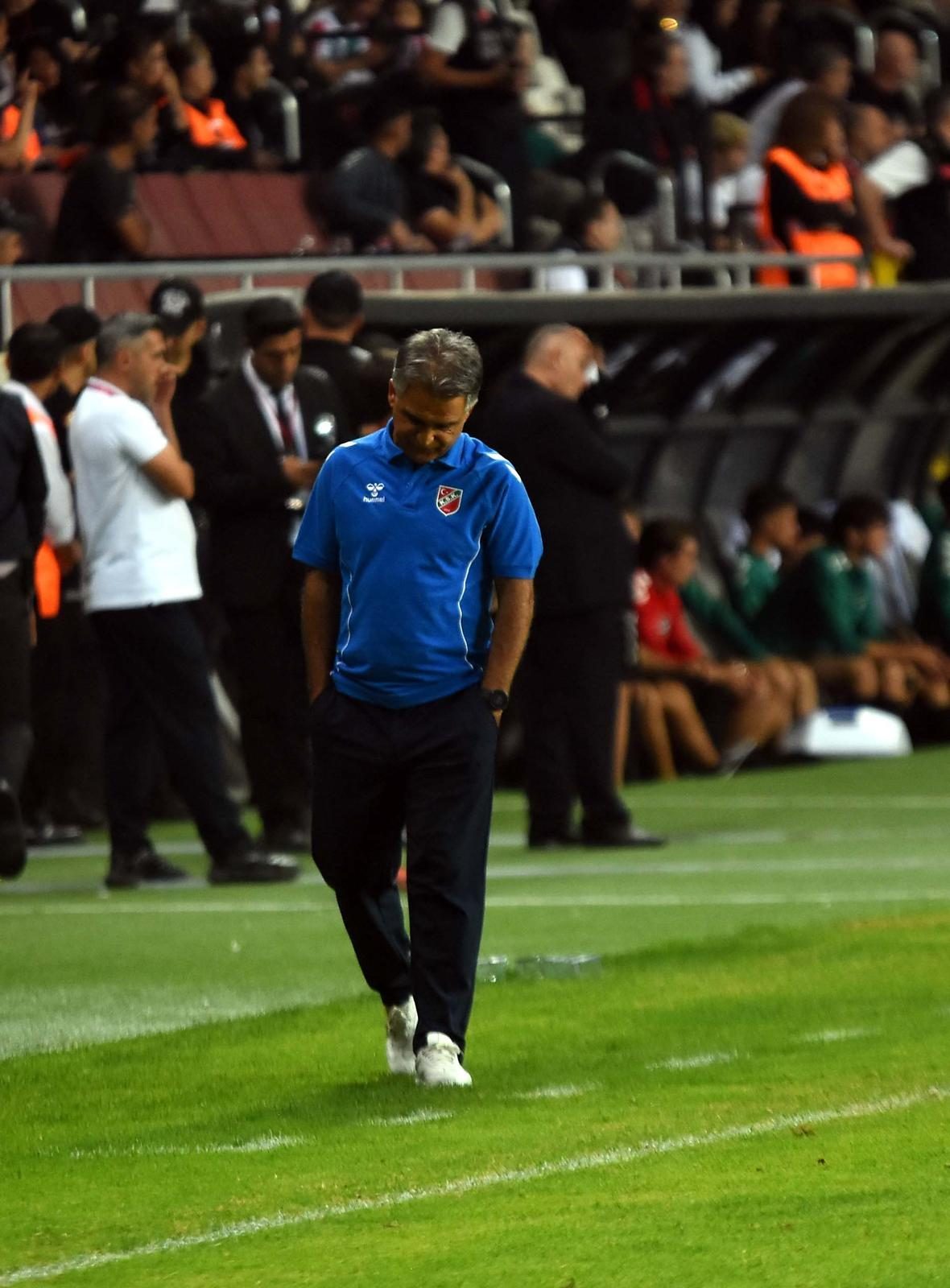 Ergin KARATAŞ / İZMİR, – 3’üncü Lig 2’nci Grup’ta Gaziemirspor’a