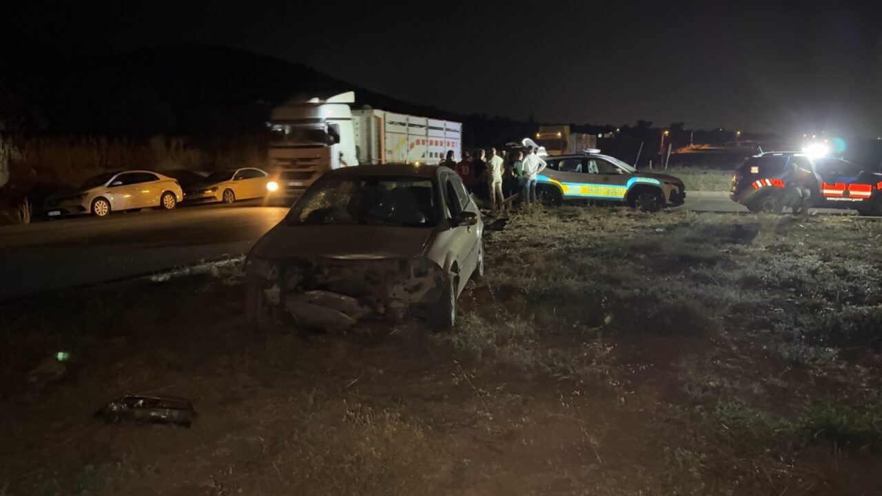 Reşit ÇELEBİOĞLU/KİLİS, – KİLİS’te otomobil ile motosikletin çarpışması sonucu 2