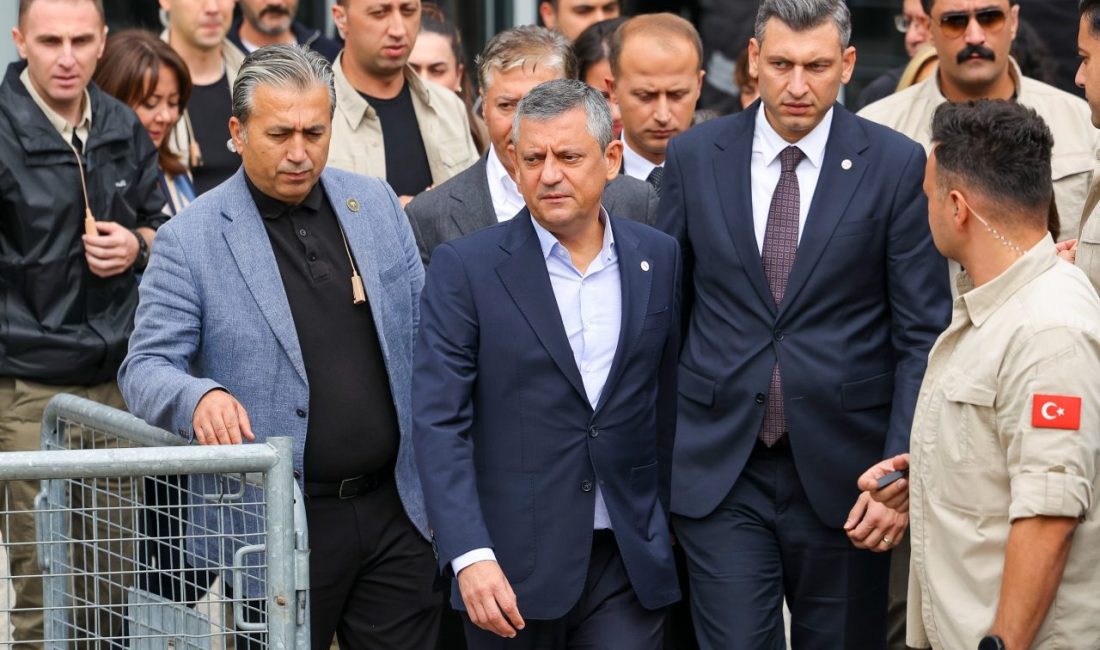 Özgür Özel: MASAK’ın üzerine düşeni yapması gerekiyor Eda KOÇ-Muhammet BAYRAM/ANKARA, – YENİ Parti Genel Başkanı Özgür Özel,