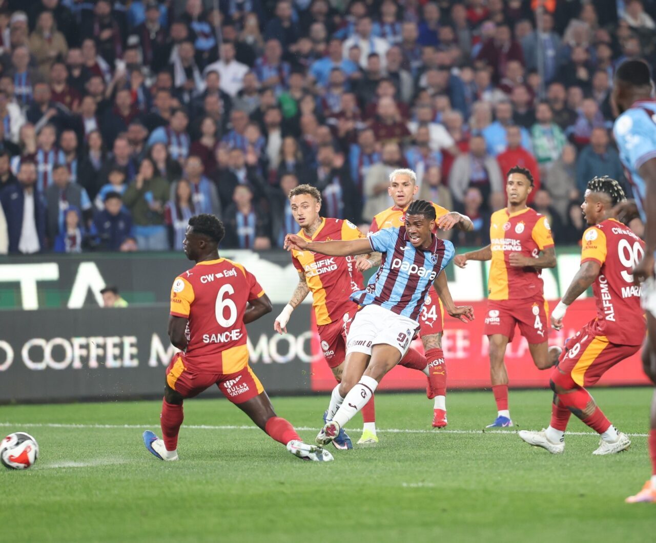 Nurgül GÜNAYDIN / TRABZON, – TRABZONSPOR ile Galatasaray Süper Lig’in