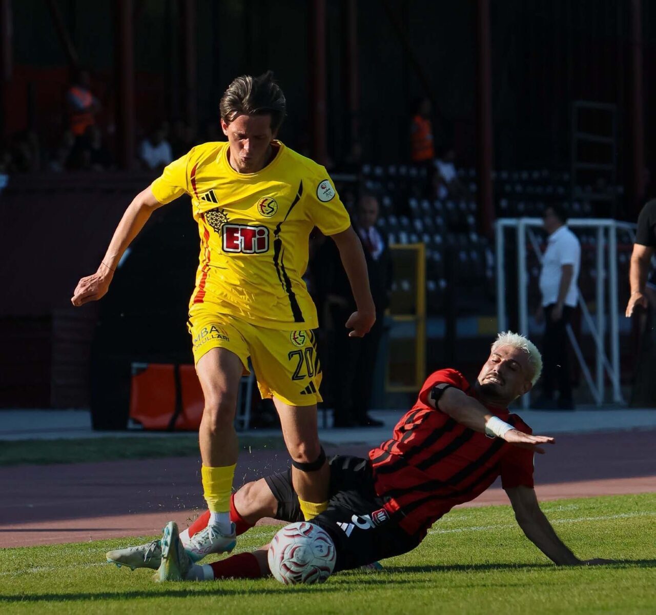UŞAK, – TFF 3’üncü Lig 2’nci Grup’ta Uşakspor, 2’nci haftada