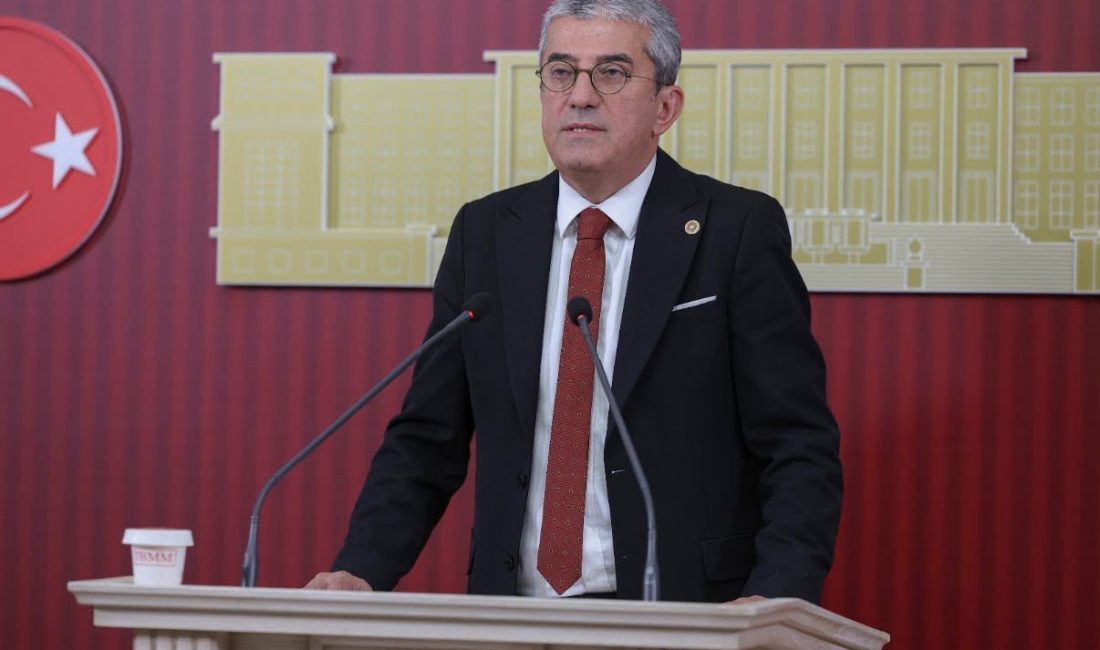 Yeni Partili Günaydın: Borsada 3 trilyon TL’lik kayıp var Mert ÇEBİŞCİ/ANKARA, – YENİ Parti Grup Başkan Vekili Gökhan Günaydın,