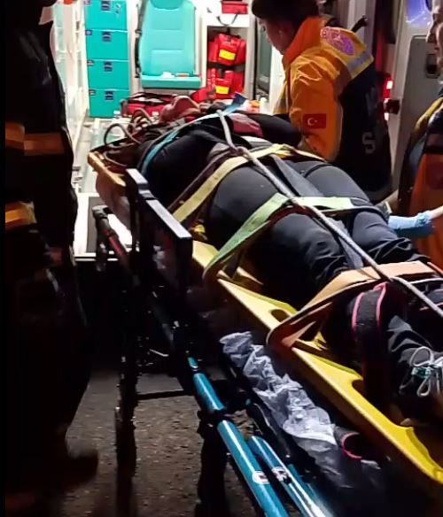 20 metre yükseklikten ormanlık alana düşerek yaralandı Emre ÖNCEL/ SAMSUN, – SAMSUN’un Canik ilçesinde 20 metre yükseklikten