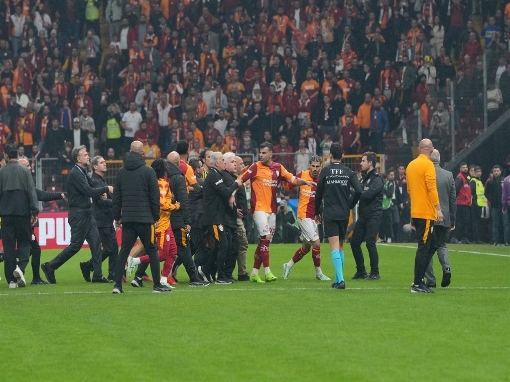 İSTANBUL, – TÜRKİYE Futbol Federasyonu Hukuk Müşavirliği, derbinin ardından yaşanan