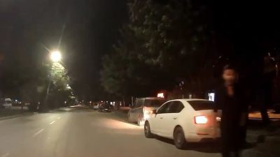 Yusuf YILDIZ/ADANA, – ADANA’da, kavşakta yanından hızla geçen otomobili selektör