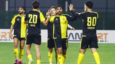 İZMİR, -2’nci Lig Beyaz Grup 6’ncı hafta mücadelesinde Aliağa FK,
