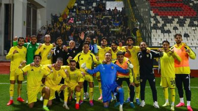 İZMİR, – 2’nci Lig Beyaz Grup’ta Somaspor’a konuk olan Aliağa