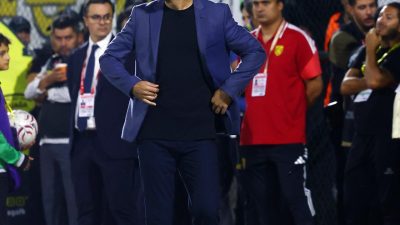 İZMİR, – ALİAĞA Futbol Teknik Direktörü Namet Ateş, “Sonuçtan memnunuz