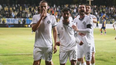 İZMİR, – 3’üncü Lig 2’nci Grup’ta geçen hafta evinde Alanya