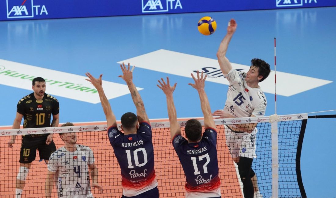 Altekma – Halkbank: 0-3 İZMİR, – SALON: İzmir Atatürk HAKEMLER: Arzu Uzatöz, Serhan Semiz